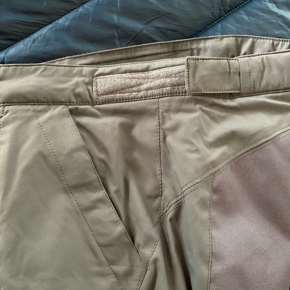 Kids' Cold Buster Snow Pants - Picture 8 of 11